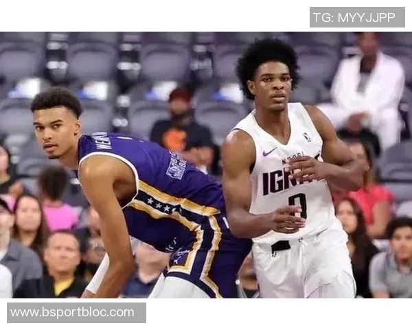 汤爹盛赞联盟顶尖防守球员文班亚马丹尼尔斯与卡马拉的卓越表现