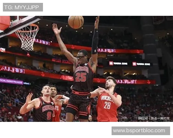 乌度卡谈KD遭包夹局面强调需寻找破解之道以助球队突破困境