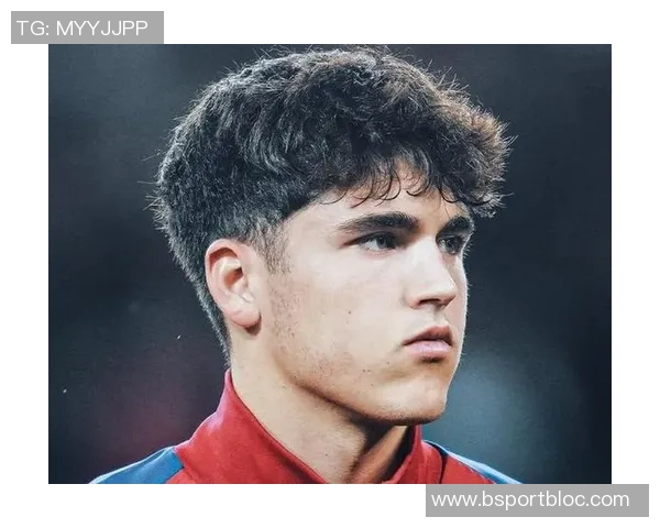 库巴西以18岁287天的年龄成欧冠出场20次的第三位U19球员