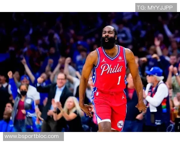 美媒呼吁哈登迅速申请交易以免错失最佳时机