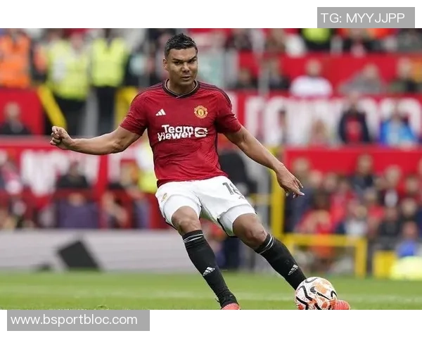 曼联曾考虑租借皮克福德若成行或无缘奥纳纳加盟